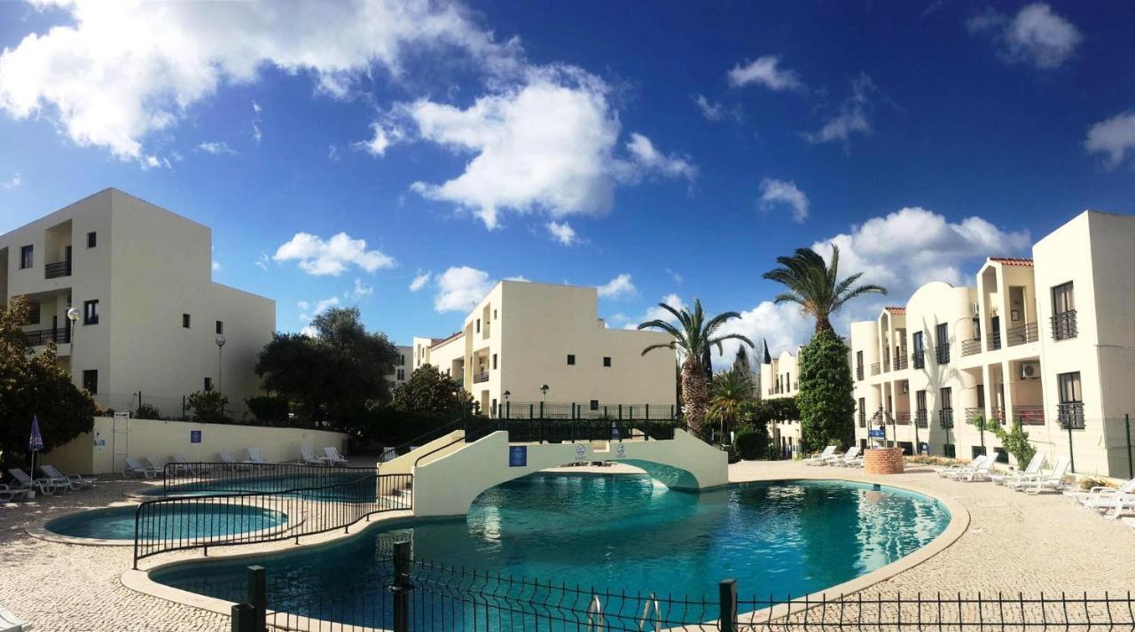 Апарт отель Clube Alvorferias Экстерьер фото