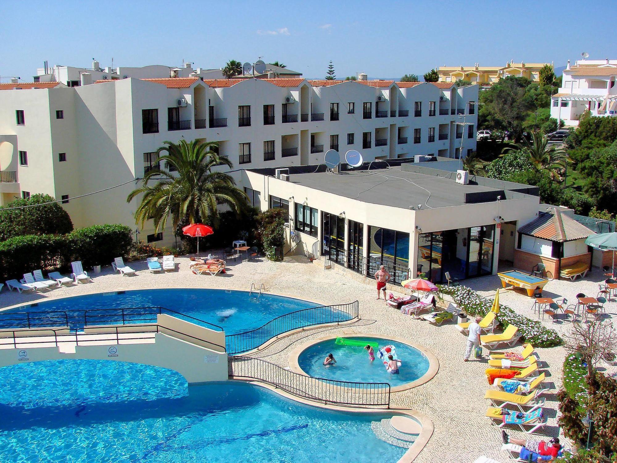Апарт отель Clube Alvorferias Экстерьер фото